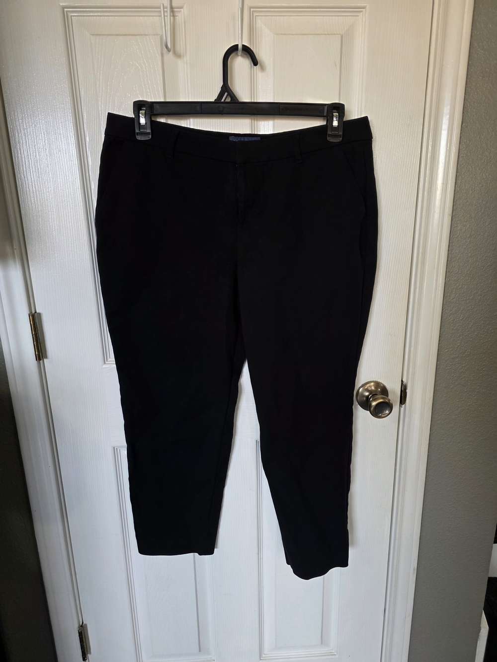 Old Navy Black Slim Crop Chinos for Women